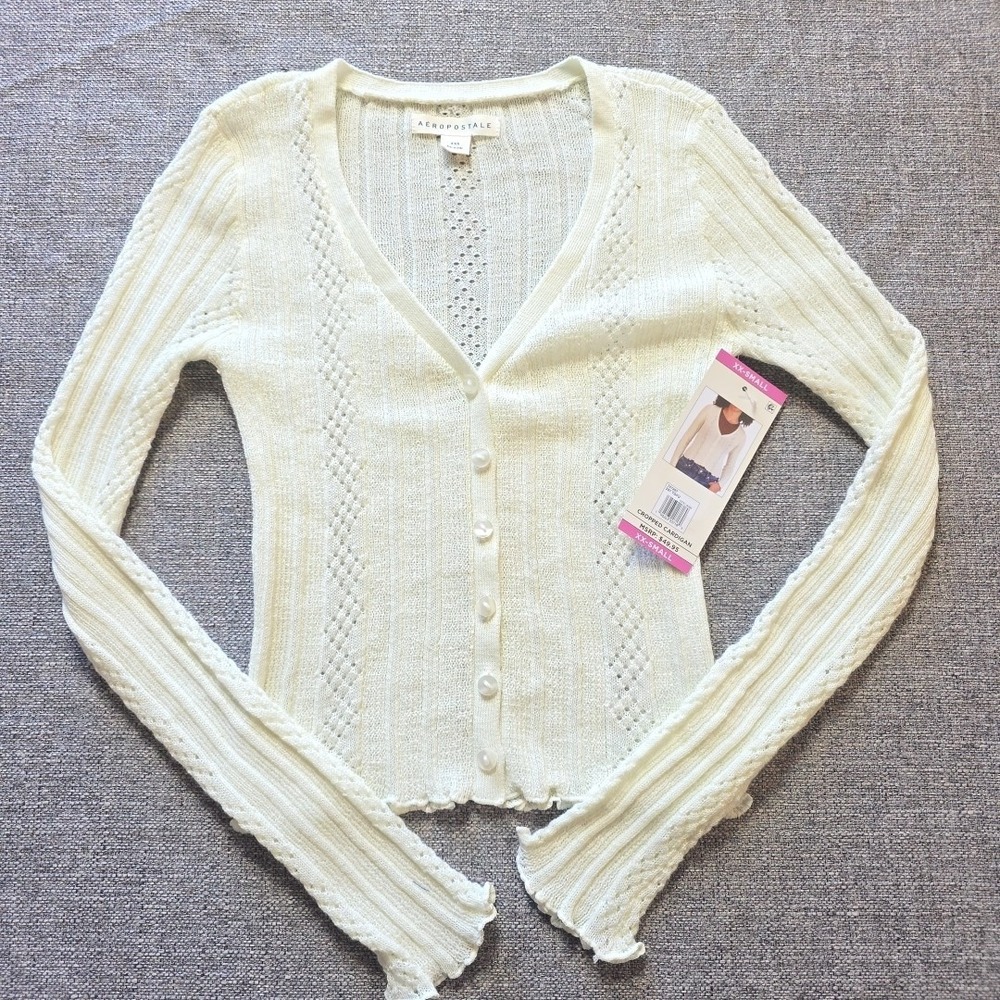Aeropostale Women's White Cropped Button-Front Cardigan - Size: XXS